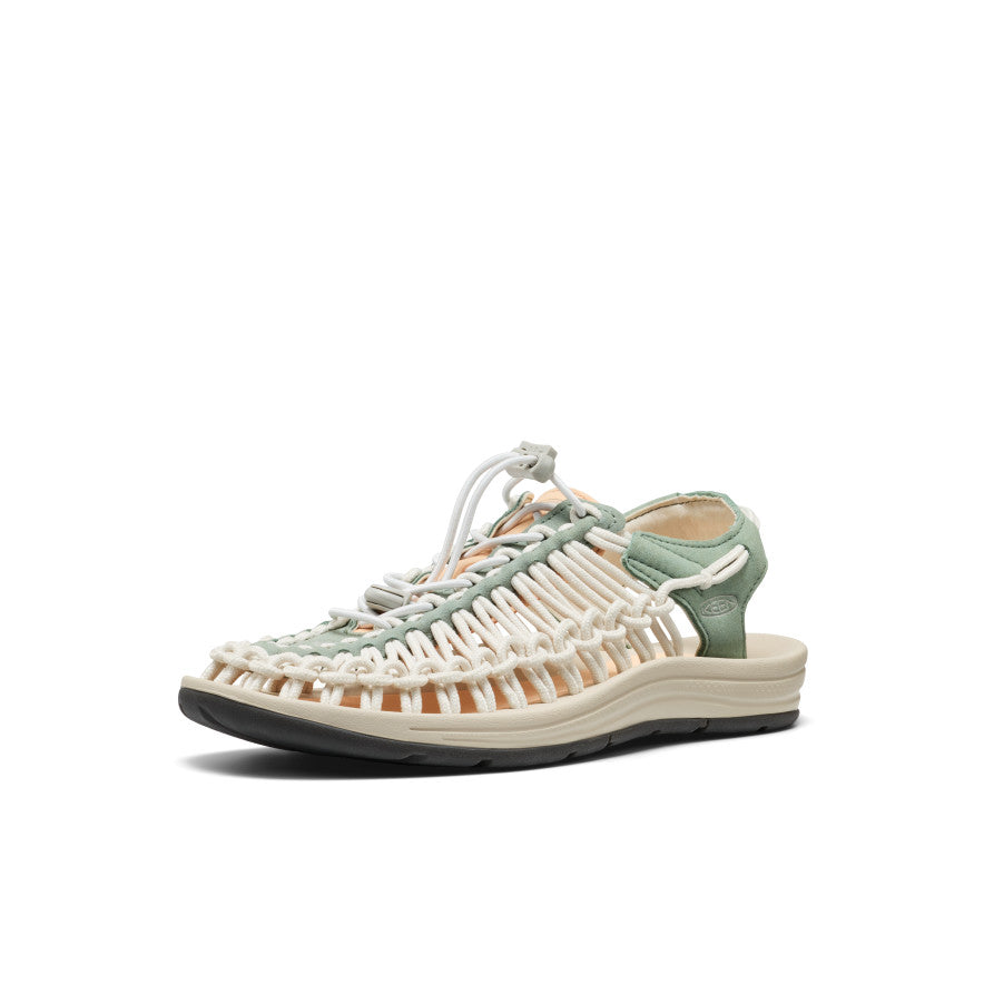 Zapatillas UNEEK para mujer Lily Pad/Peach Fuzz