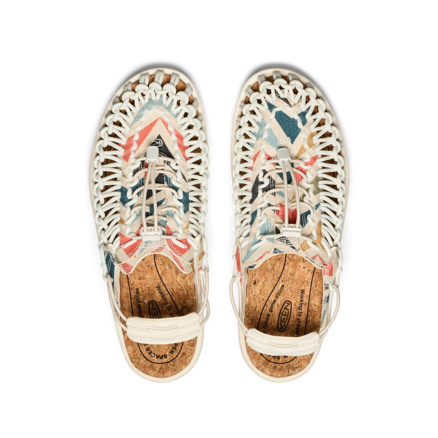 Sandalias UNEEK II para todos los géneros Birch/Birch